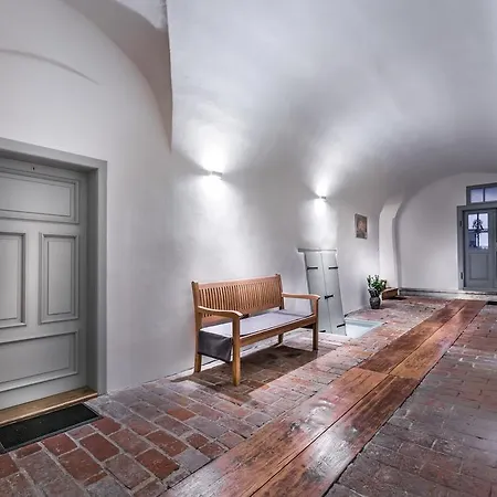 게스트하우스 아타노르 체스키크룸로프