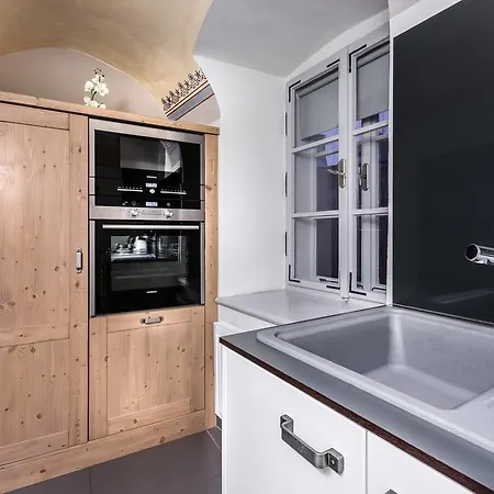 Athanor Czeski Krumlow