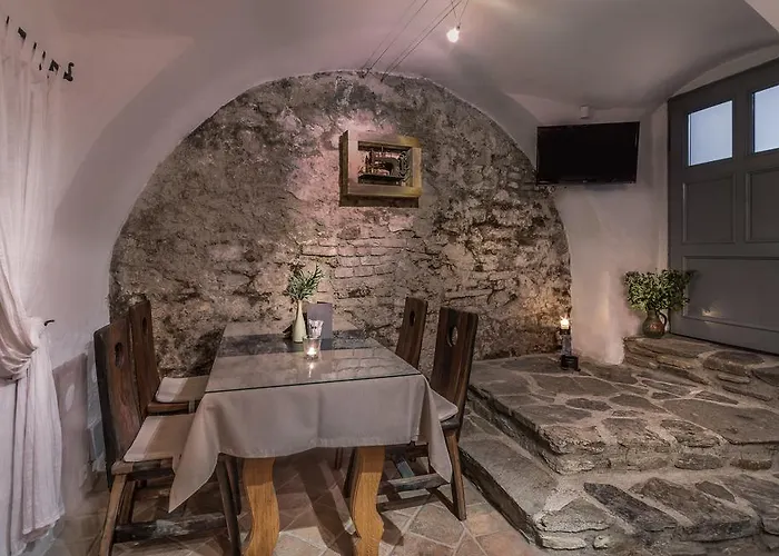 Athanor Český Krumlov