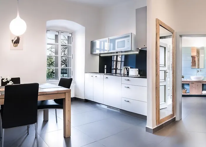 Casa de hóspedes Athanor 3*